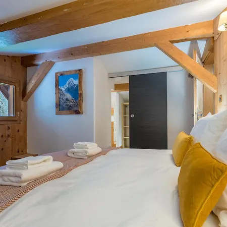 Altura- 5 Bedrooms - Jacuzzi And Sauna - By Cozee Шамоні