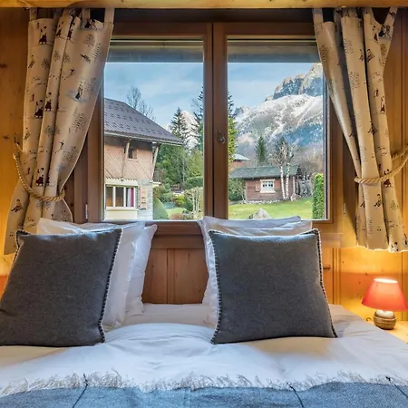 Altura- 5 Bedrooms - Jacuzzi And Sauna - By Cozee * Шамоні