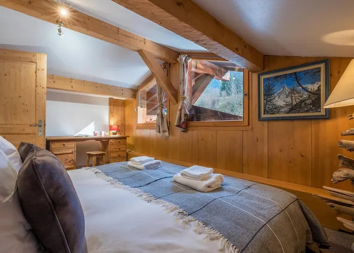Altura- 5 Bedrooms - Jacuzzi And Sauna - By Cozee * Chamonix