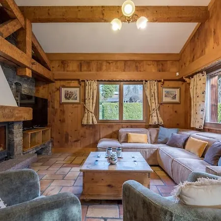 Altura- 5 Bedrooms - Jacuzzi And Sauna - By Cozee Chalet *