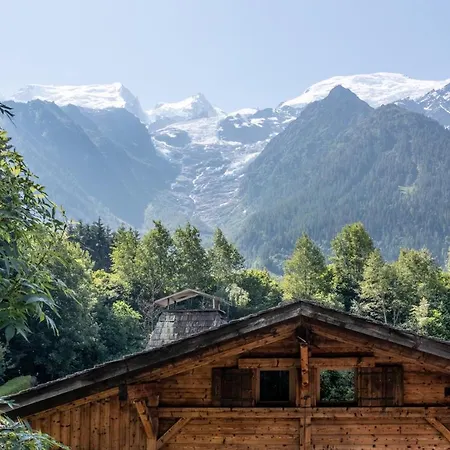 Chalet Altura- 5 Bedrooms - Jacuzzi And Sauna - By Cozee