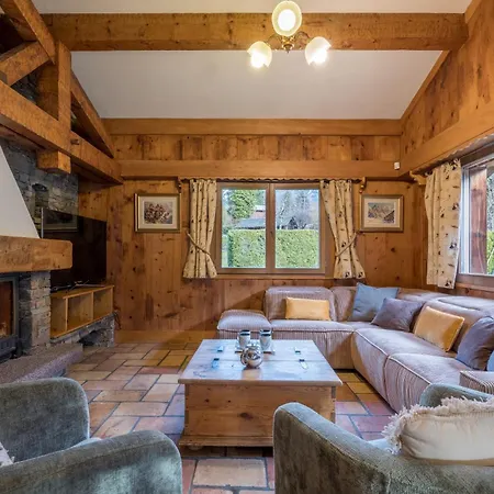 Altura- 5 Bedrooms - Jacuzzi And Sauna - By Cozee 샬레 *