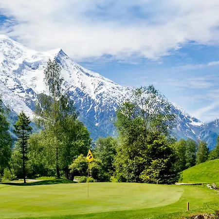 Horská chata Altura- 5 Bedrooms - Jacuzzi And Sauna - By Cozee Chamonix