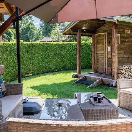 Altura- 5 Bedrooms - Jacuzzi And Sauna - By Cozee *